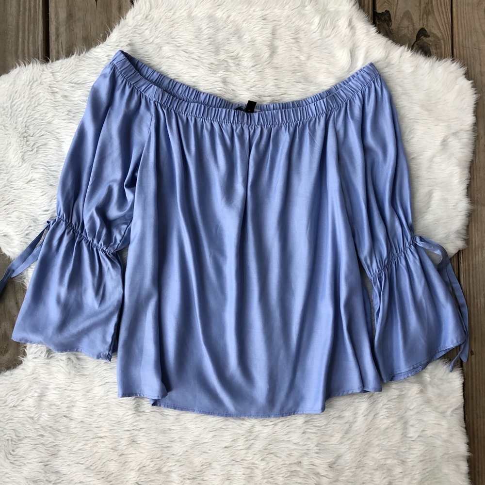 Off the shoulder top!